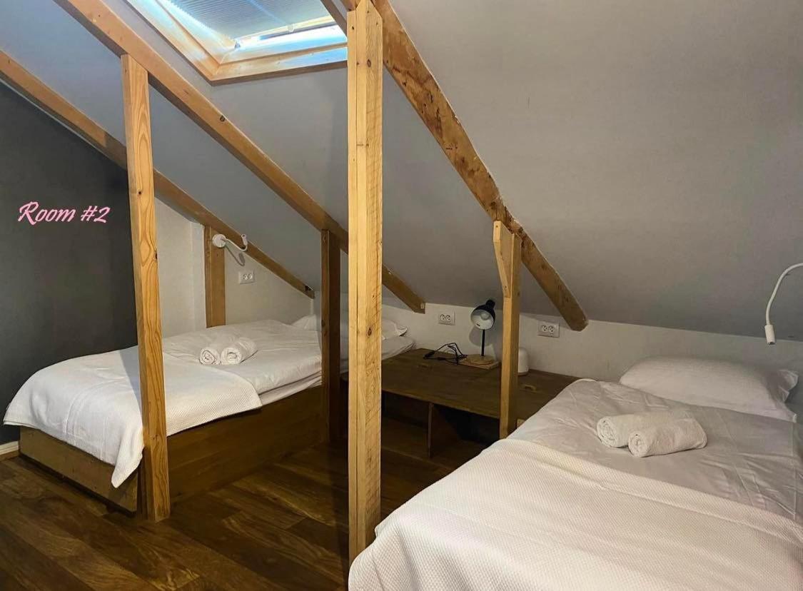 Отель Kera2Rooms Мцхета Экстерьер фото