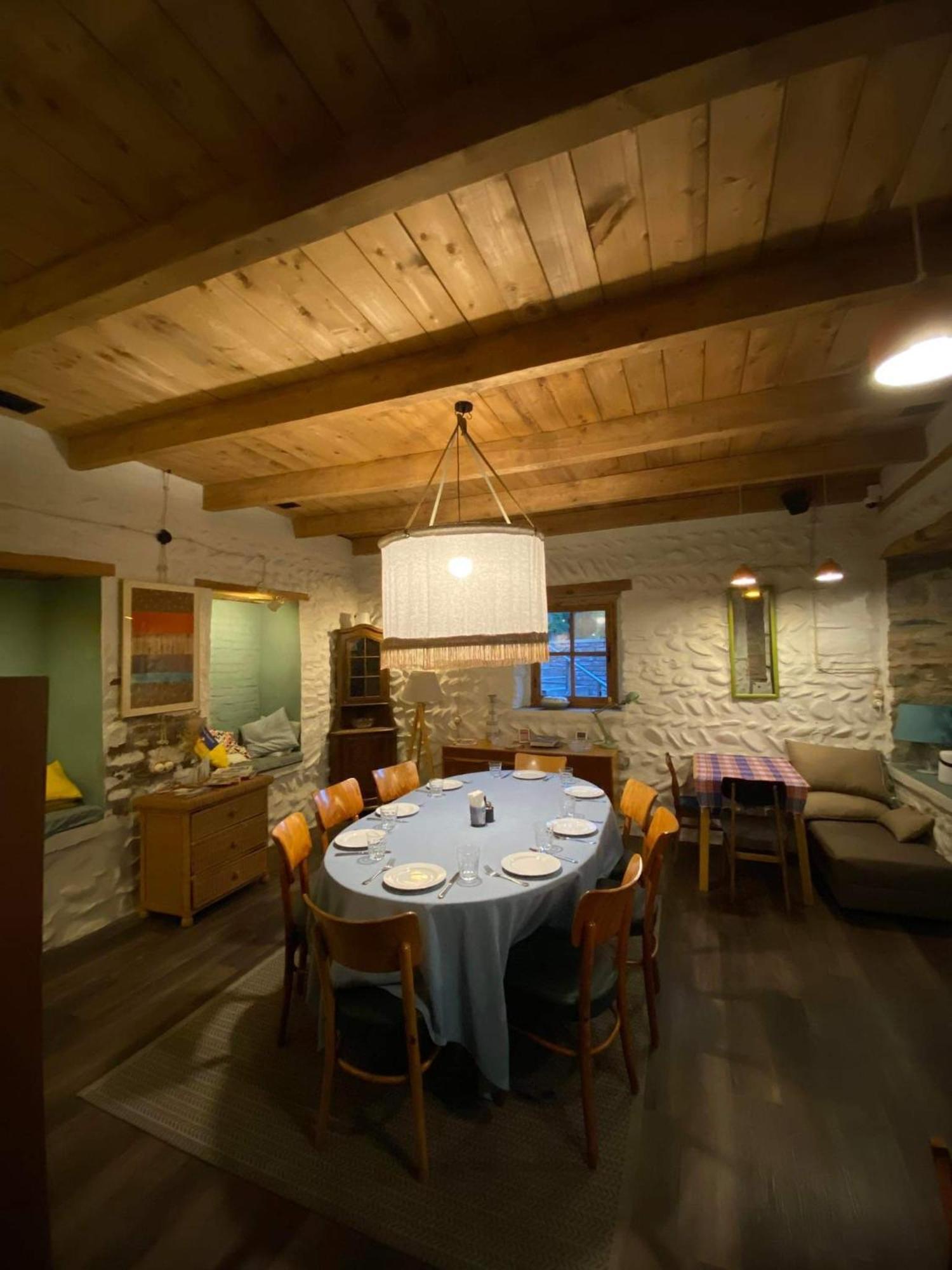 Отель Kera2Rooms Мцхета Экстерьер фото